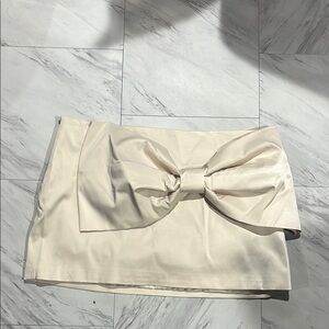 Elegant Cream Bow Skirt